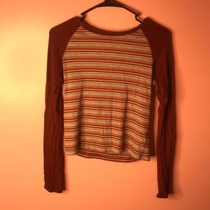 Long sleeve stripped t